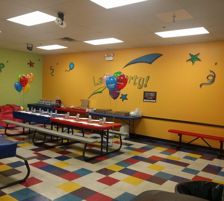 Pump It Up Glenview Kids Birthdays and More (Glenview,&nbspIL)